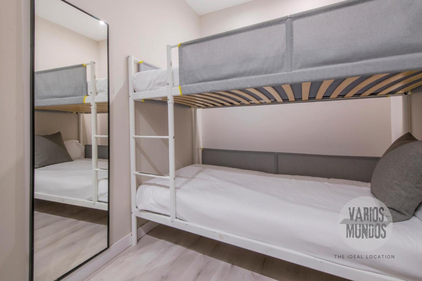 Comodidad Y Estilo Para 9 En Calle De Luciente E2 Madrid Exteriör bild